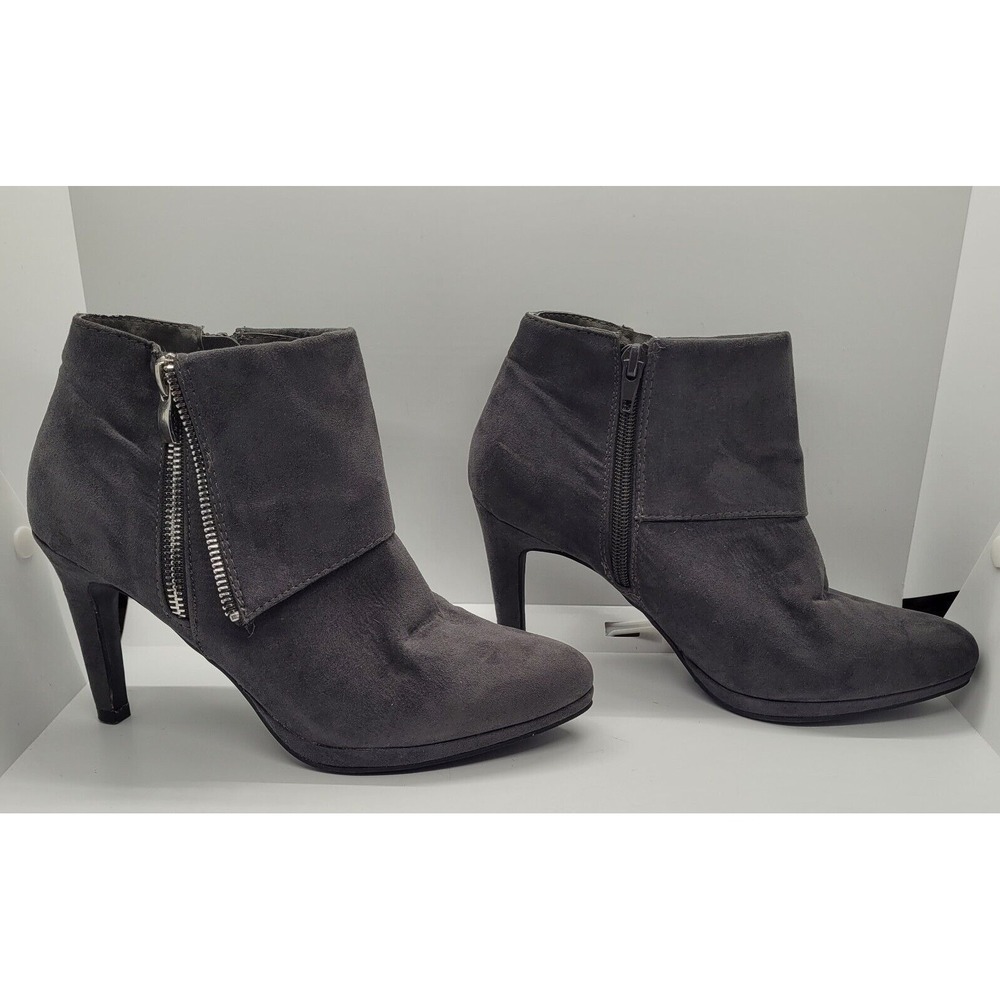 Madeline Boots  Suede Ankle Womens SZ 7M 3.5" Heel Grey Accent Zipper Silver - Picture 3 of 8